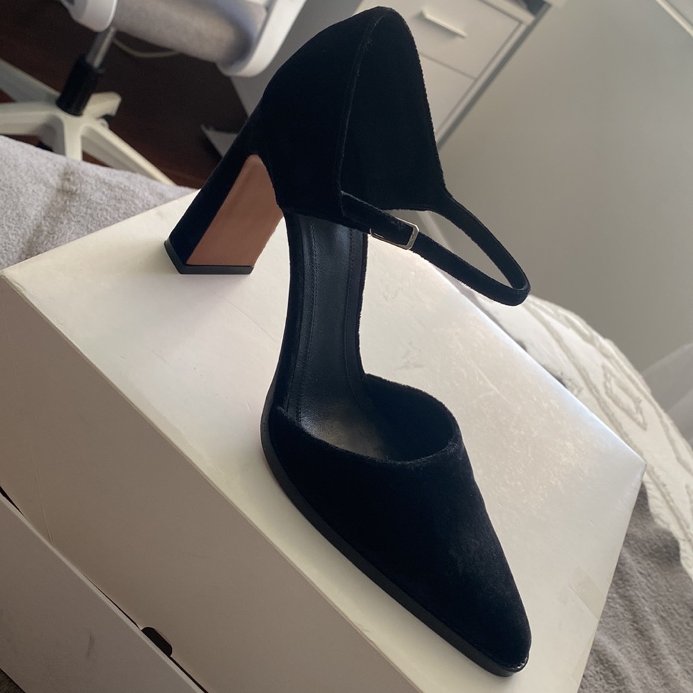 Celine velvet pumps size 41 - Picture 3 of 9